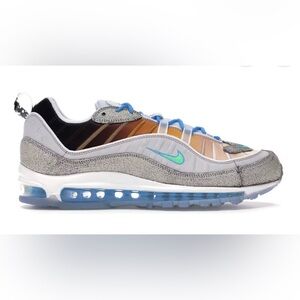 Nike Air Max 98
La Mezcla men’s size 7.5 shoe
